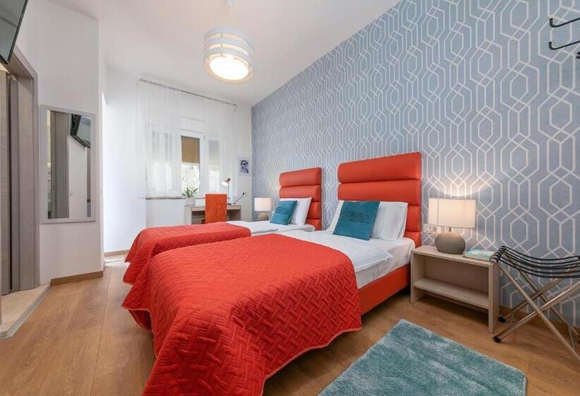 اتاق سوپریور با چشم‌انداز باغ, La Preziosa Rooms