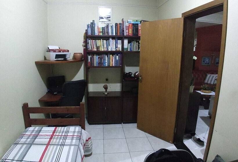 اتاق استاندارد یک نفره, Spot Hotel E Pousada