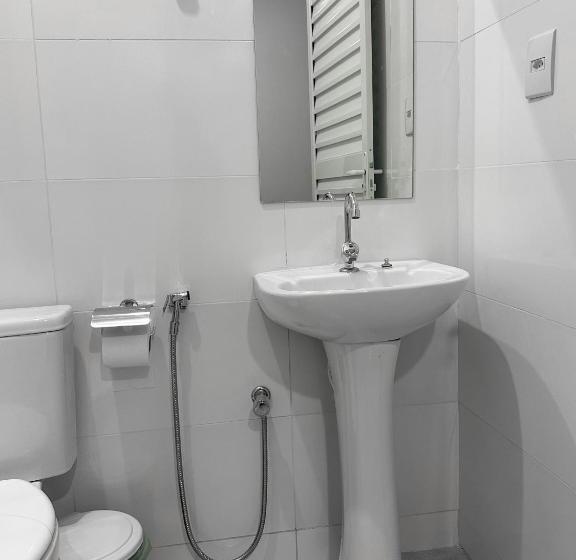 اتاق استاندارد یک نفره, Spot Hotel E Pousada