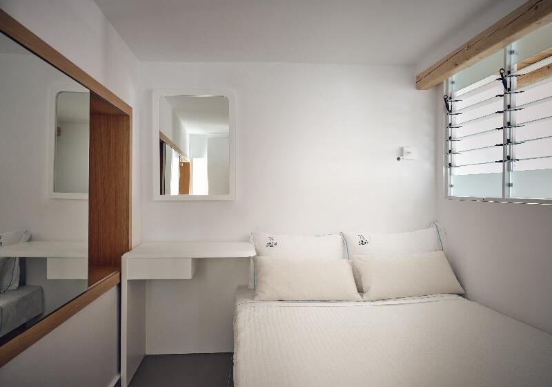 سوییت با چشم‌انداز دریا, αrcs Suites & Residences