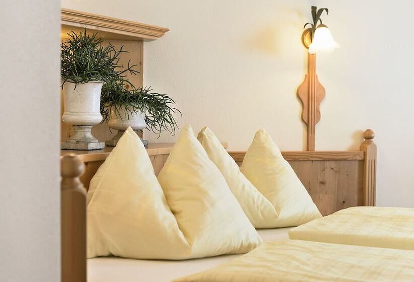 اتاق خانوادگی, Landhotel Untermüllnergut