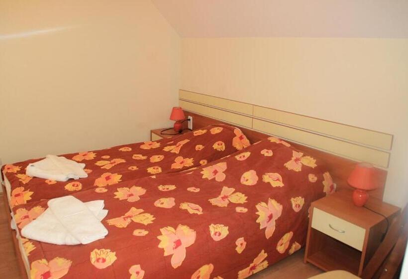 استودیو استاندارد با چشم‌انداز, Eagle Rock Holiday Apartments
