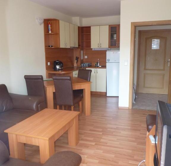 استودیوی استاندارد, Eagle Rock Holiday Apartments