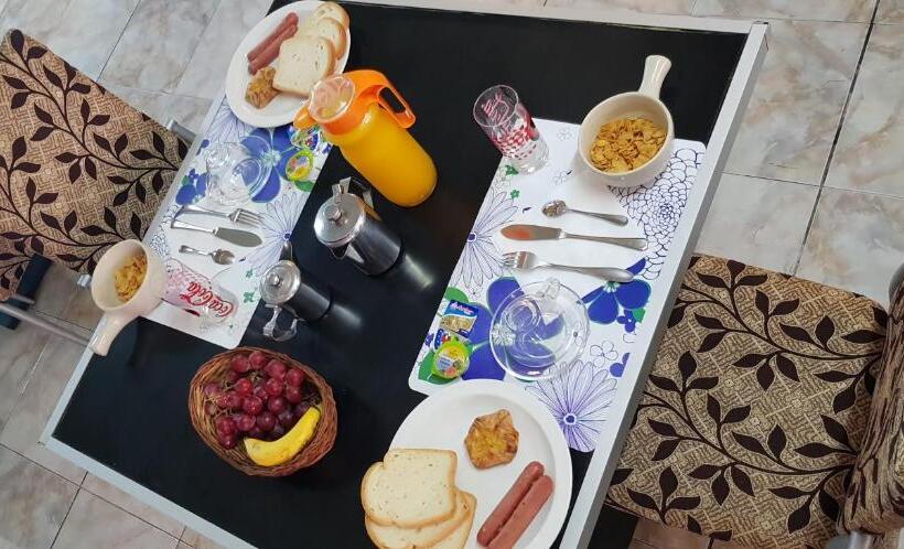 اتاق استاندارد سه تخته با بالکن, Mountview Tourist Residence