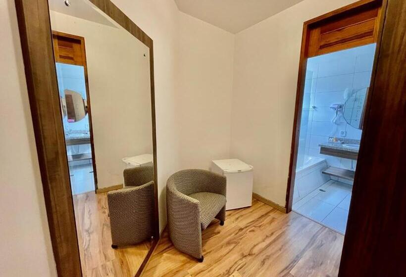 سوییت, Pousada Ponta Da Vigia