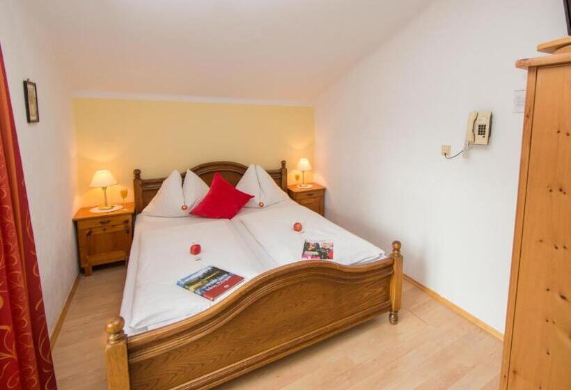 اتاق استاندارد, Pension Hubertus