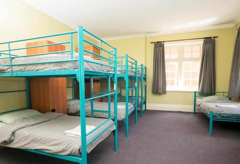 تختخواب در اتاق مشترک, Yha Newcastle Beach