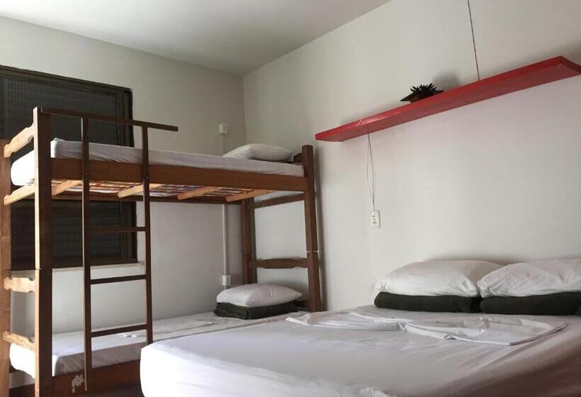 اتاق استاندارد چهارنفره با سرویس بهداشتی مشترک, Da Orla Pampulha Hostel