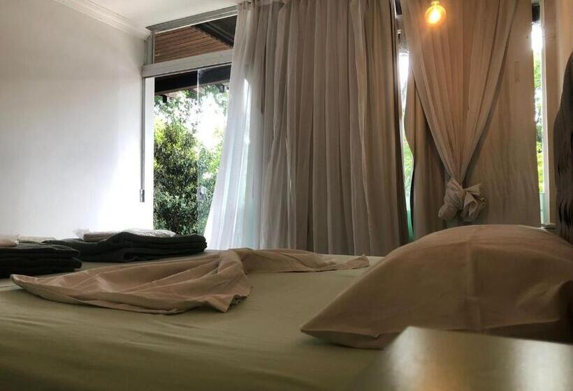 اتاق استاندارد با چشم‌انداز دریاچه, Da Orla Pampulha Hostel