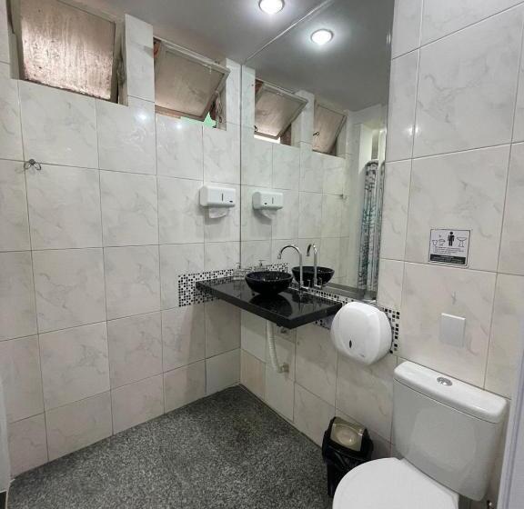 اتاق استاندارد با چشم‌انداز دریاچه, Da Orla Pampulha Hostel
