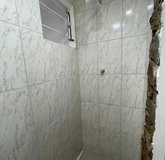اتاق استاندارد با چشم‌انداز دریاچه, Da Orla Pampulha Hostel