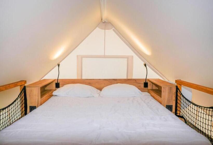 اتاق لوکس, Ohai Nazare Outdoor Resort