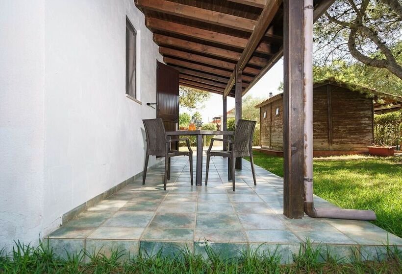 بانگلوی استاندارد, Agriturismo Serafina