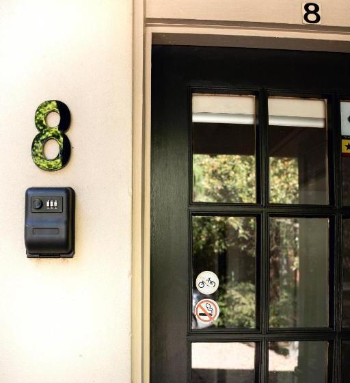 سوئیت با وان آب گرم, Adina Lodge Holiday Apartments