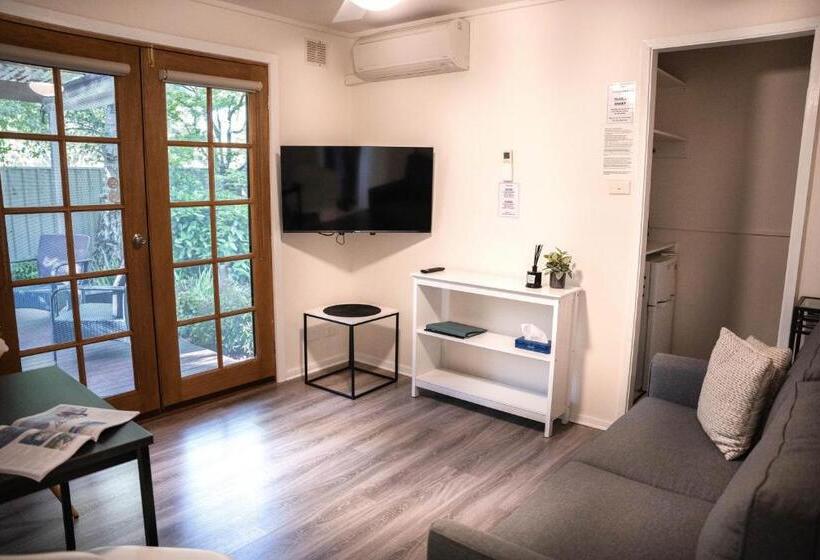 Suite with Terrace, Adina Lodge Holiday Apartments