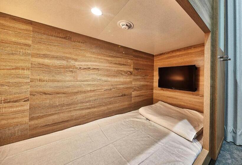 کابین, Cabin&hotel Retime