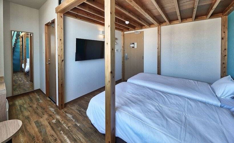 اتاق استاندارد چهار تخته, Cabin&hotel Retime