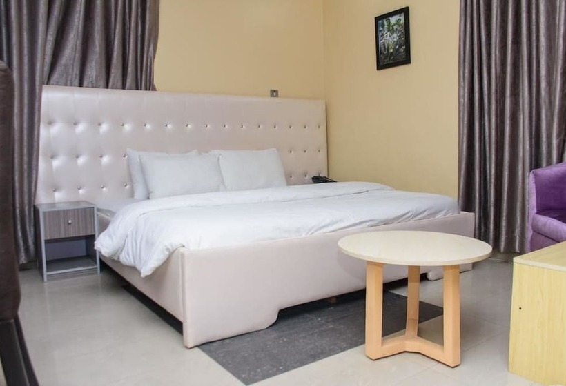 اتاق اجرایی, Ambience Hotels Abuja