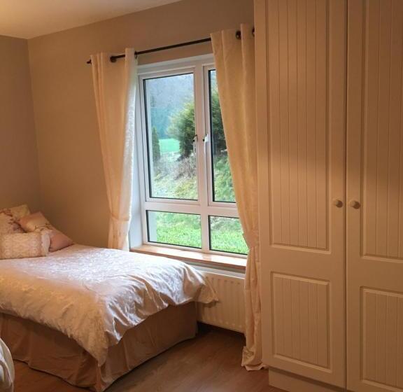 اتاق استاندارد, Carrick House B&b
