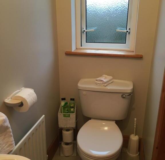 اتاق استاندارد, Carrick House B&b