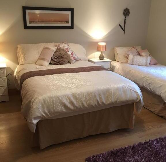 اتاق استاندارد, Carrick House B&b