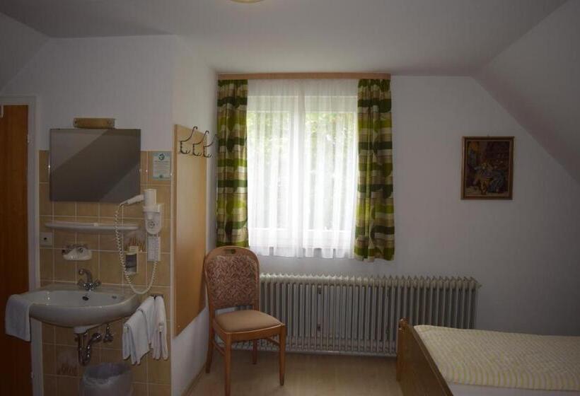 اتاق اکونومی, Gasthof Zur Traube