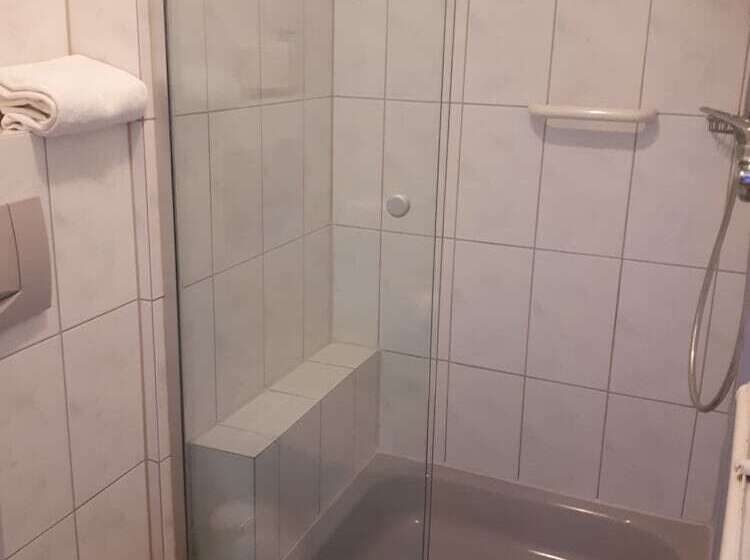 اتاق استاندارد, Gasthof Zur Traube