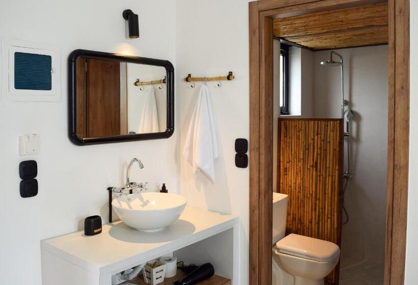 اتاق سوپریور با چشم‌انداز دریا, Kanso Rooms