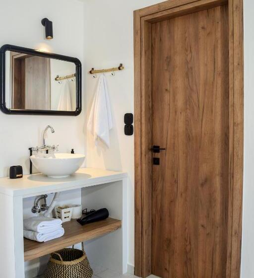 اتاق سوپریور با چشم‌انداز دریا, Kanso Rooms