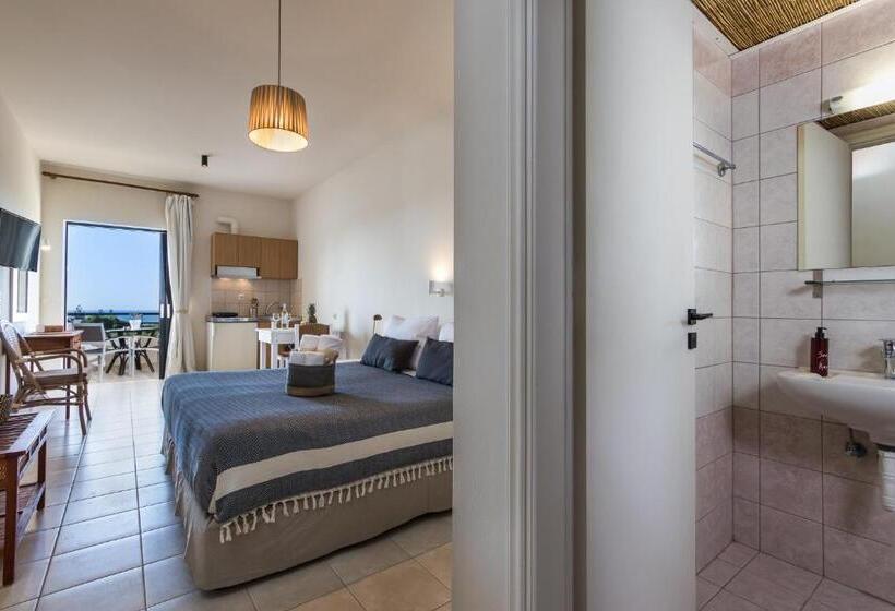 استودیوی استاندارد با چشم‌انداز دریا, Kanso Rooms