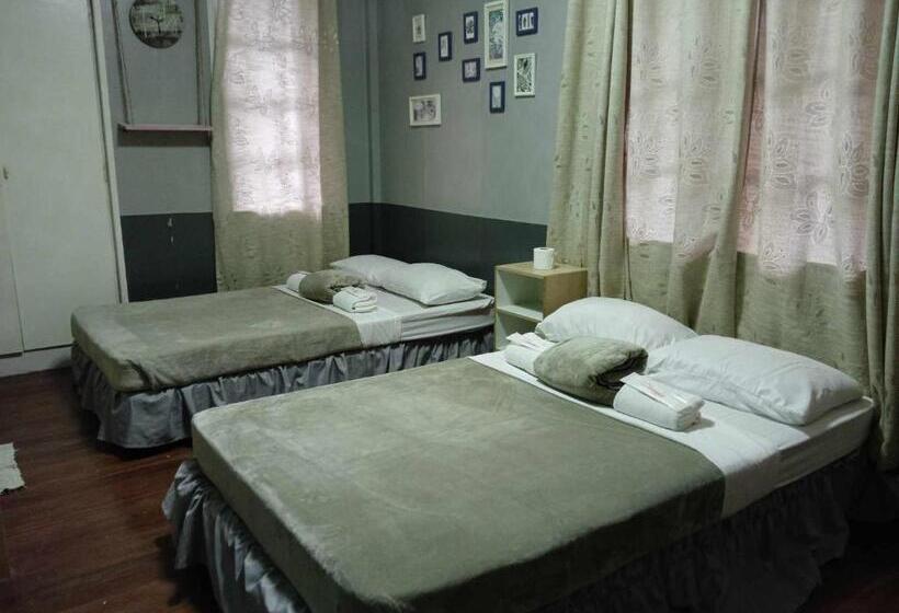 اتاق استاندارد چهار تخته, Old Orangewood Bed & Breakfast