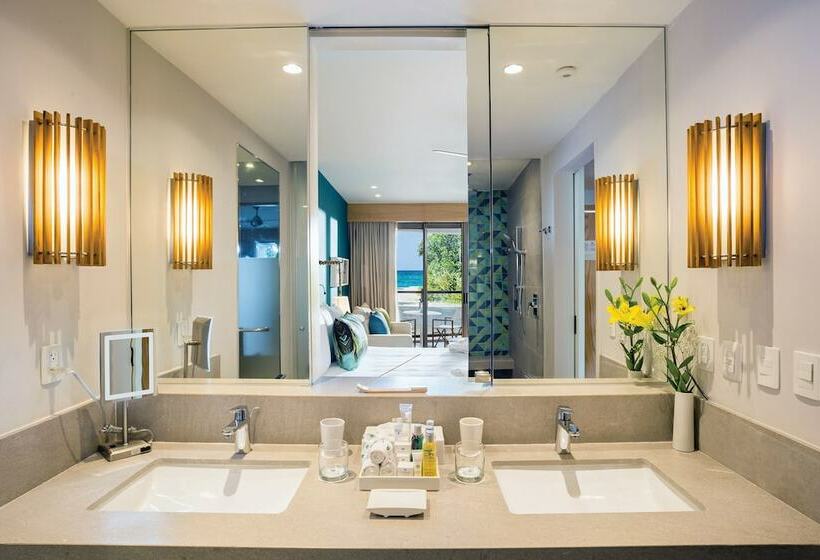 سوییت جونیور کلاب, Dreams Natura Resort & Spa  All Inclusive