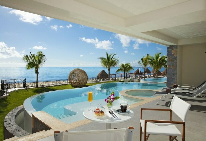 سوئیت کلاب, Dreams Natura Resort & Spa  All Inclusive