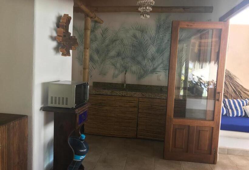 سوئیت با تخت بزرگ, Bungalows Lydia San Pancho
