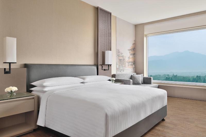 Deluxe Room Mountain View, Kathmandu Marriott