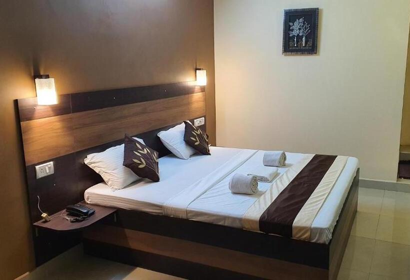 اتاق استاندارد, S4 Residency