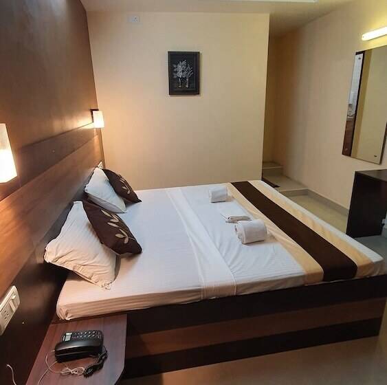 اتاق استاندارد, S4 Residency