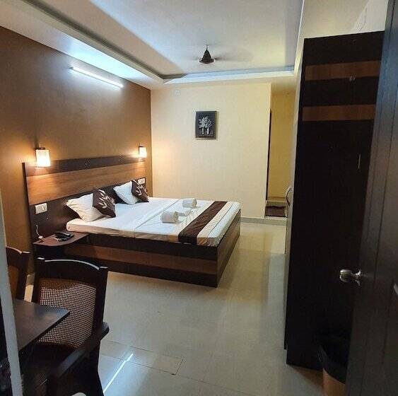 اتاق استاندارد, S4 Residency