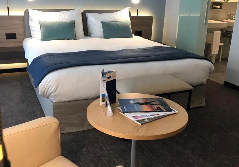 استودیوی استاندارد, Astra Vevey Hotel & Restaurant