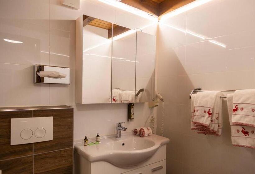 Junior Suite Vista Montagna, Chalet Hotel Beau Site