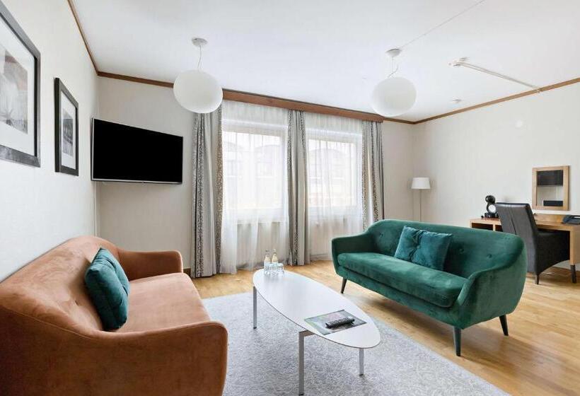 اتاق کلاس بیزنس, Best Western Plaza