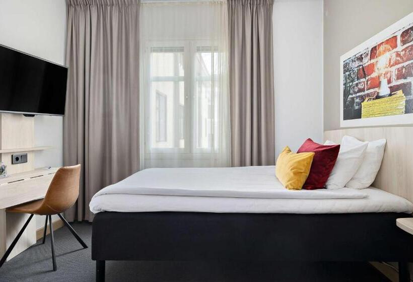 اتاق استاندارد یک نفره, Best Western Hotel Svava