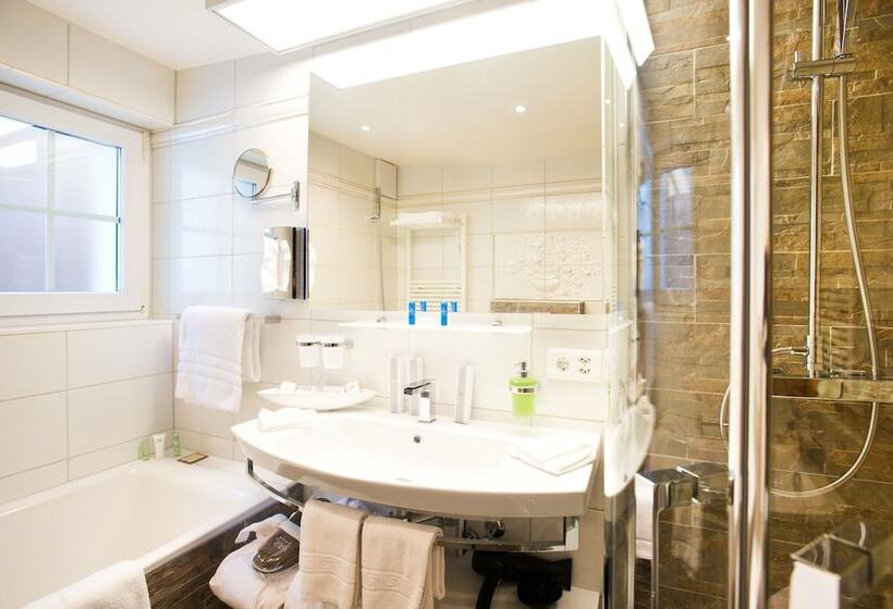 Junior Suite, Boutique Hotel Albana Real   Restaurants & Spa