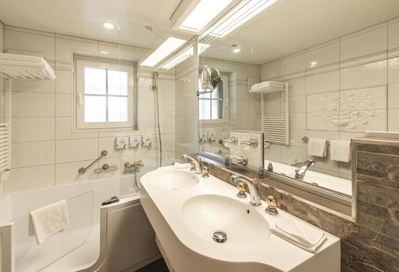 Deluxe Kamer, Boutique Hotel Albana Real   Restaurants & Spa