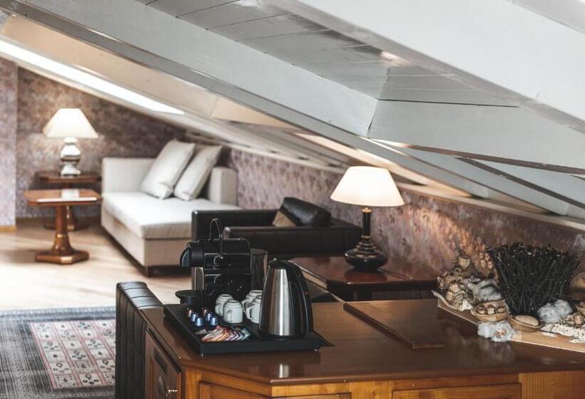 Suite, Boutique Hotel Albana Real   Restaurants & Spa