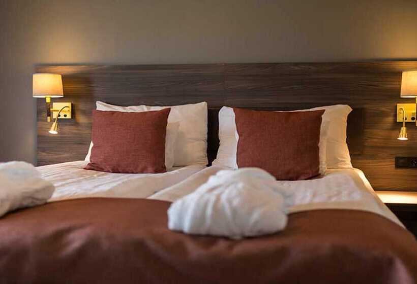 اتاق سوپریور, Clarion Collection Hotel Uman