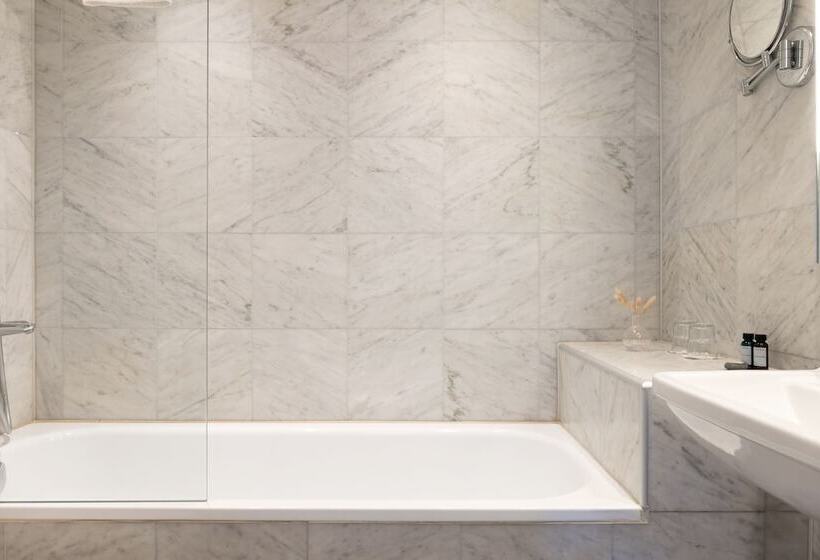 اتاق لوکس, Elite Stora Hotellet örebro