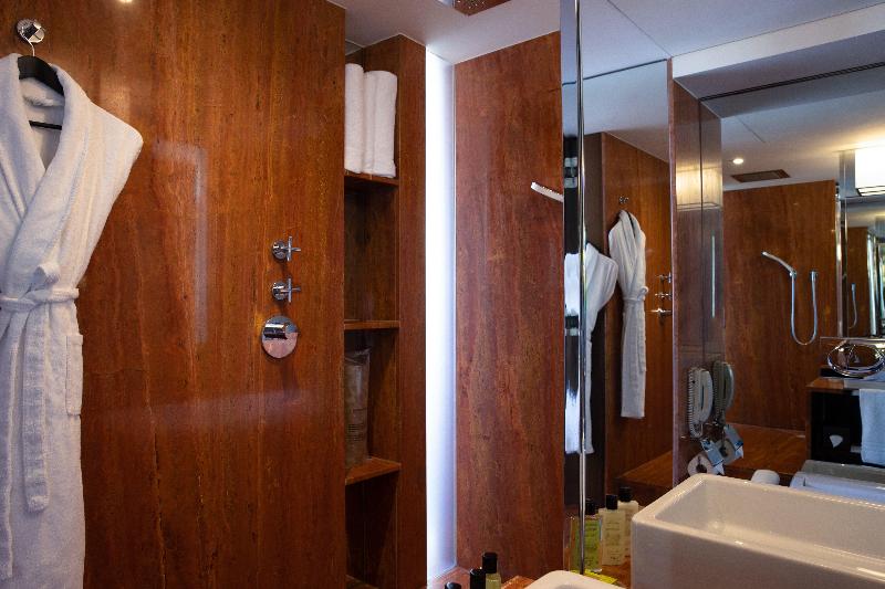 اتاق اجرایی, Intercontinental Genève, An Ihg