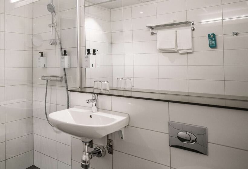 اتاق استاندارد, Scandic Kista