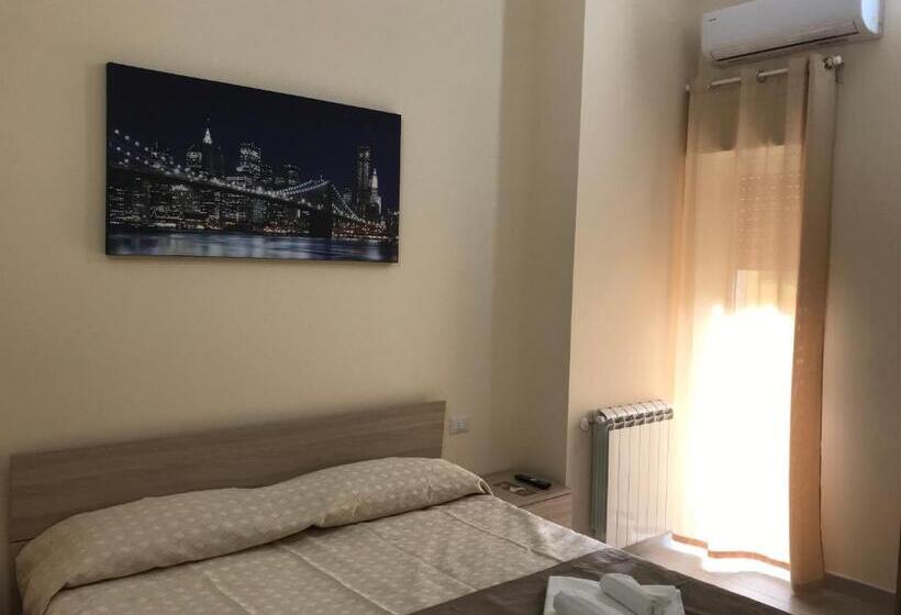 اتاق استاندارد با تخت بزرگ, B&b Trieste Caltanissetta